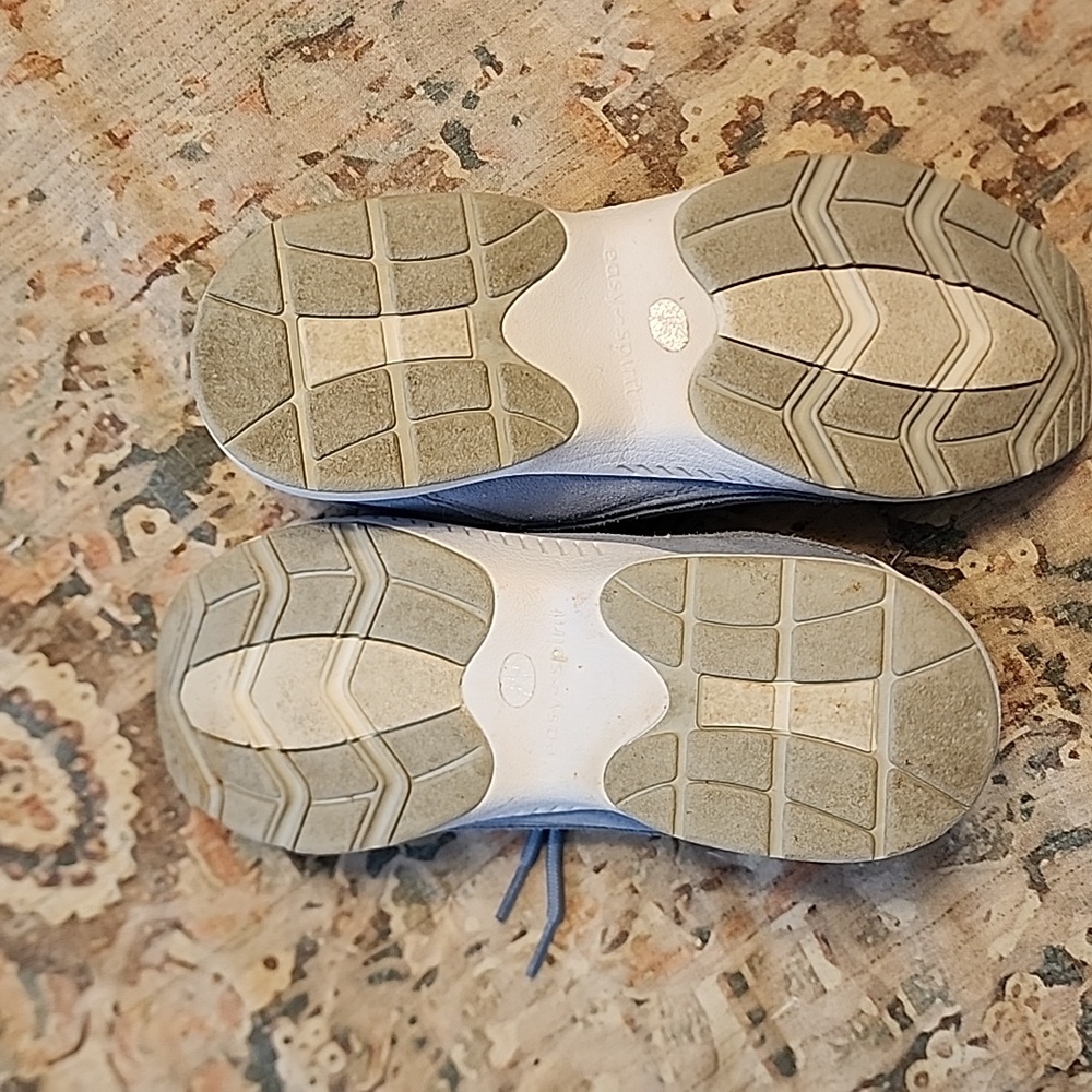 Easy Spirit Seromy Walking Shoe Sneaker sz 8 NARROW EUC - Picture 4 of 10